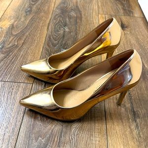 Like new Christian Siriano platinum gold stilettos- worn once